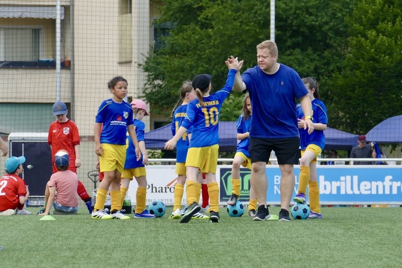 Deutlicher Testsieg und mutige Cup-Auftritte – starkes Wochenende für unseren Nachwuchs