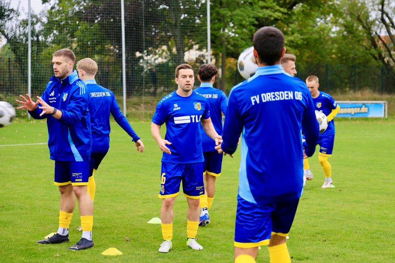 Doppelpack Riemer: 3:2-Heimsieg gegen Tapfer Leipzig